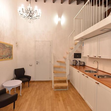 Izzhome City Center Cozy Cagliari Kültér fotó