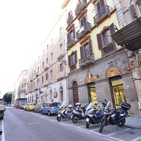 Izzhome City Center Cozy Cagliari Kültér fotó
