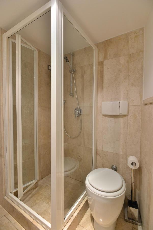 Izzhome City Center Cozy Cagliari Kültér fotó