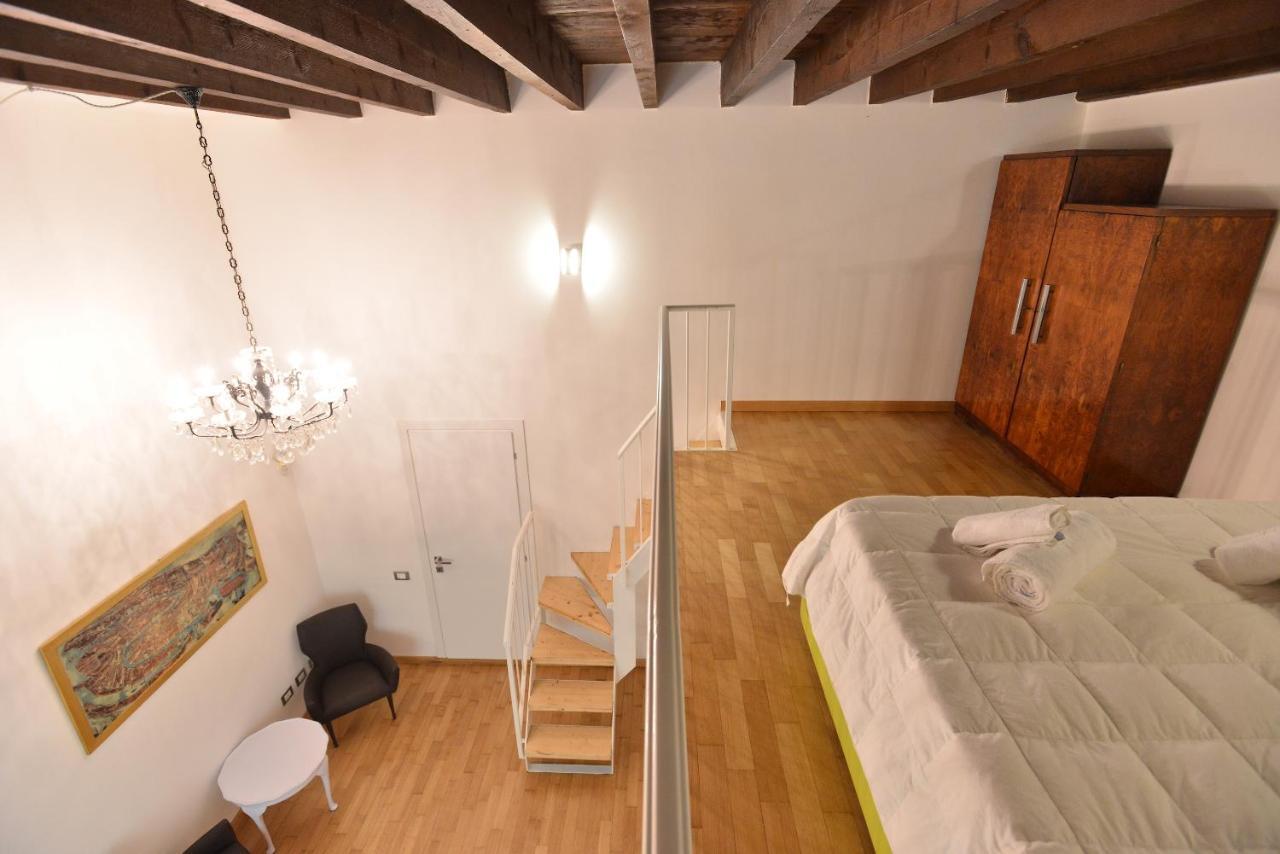Izzhome City Center Cozy Cagliari Kültér fotó